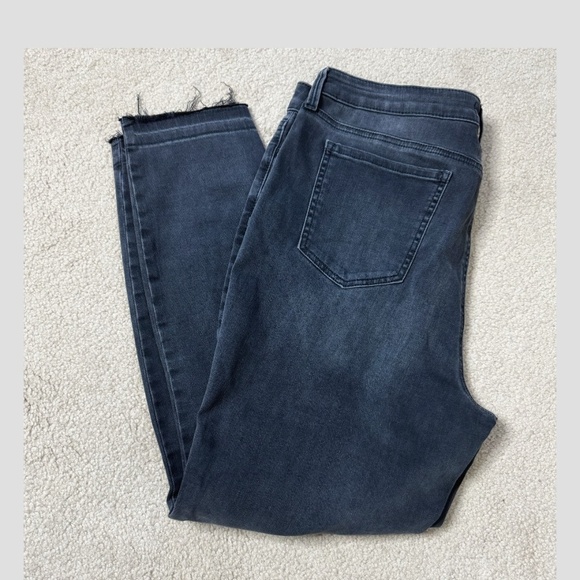 NYDJ Ami Skinny Jeans High Rise Lift Tuck Tech Released Hem Washed Black Size 14 - Picture 5 of 12